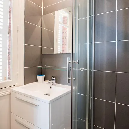 27 M2 Apartment, Sea View, Heart Of The City! * Villers-sur-Mer