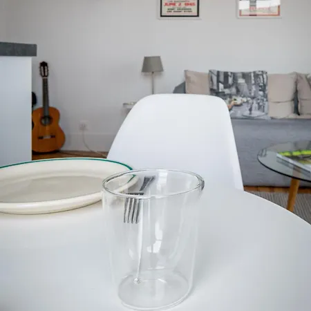 Appartement 27 M2 Apartment, Sea View, Heart Of The City!