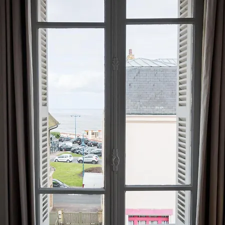 27 M2 Apartment, Sea View, Heart Of The City! Villers-sur-Mer