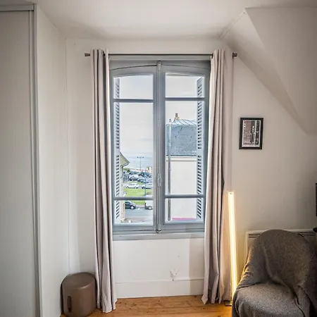 27 M2 Apartment, Sea View, Heart Of The City! Apartment *